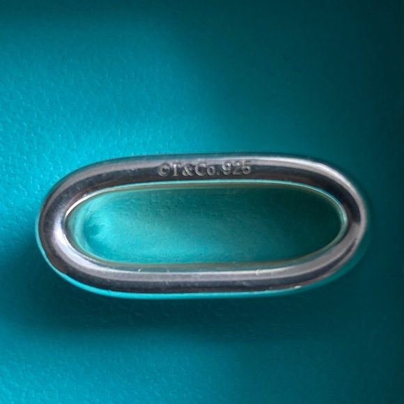 Tiffany & Co 1837 Oval Loop Charm - Picture 3 of 6